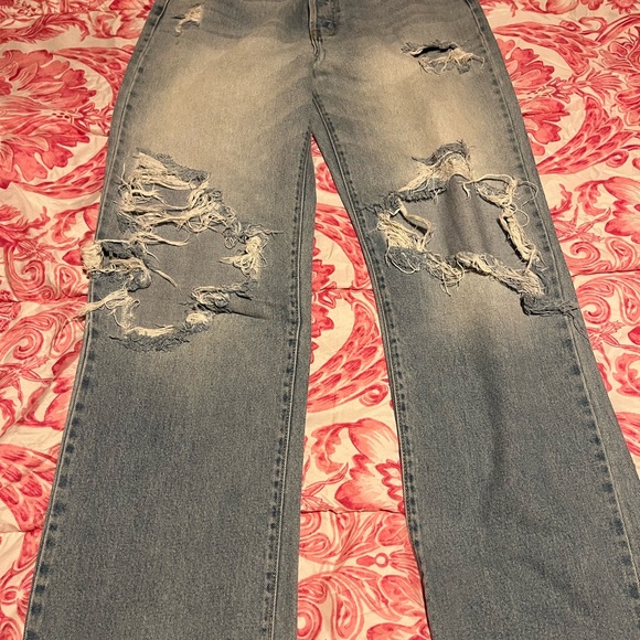 Cello Women’s Light Wash Blue Denim Jeans - Picture 2 of 15